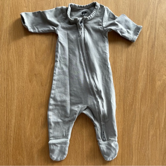 Monica + Andy Footie Zipper Pajama - Premie - Grey - Picture 4 of 5